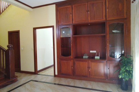 Villa for Rent with Best location in Bkk 1 (5)