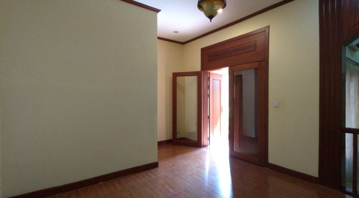 Villa for Rent with Best location in Bkk 1 (7)