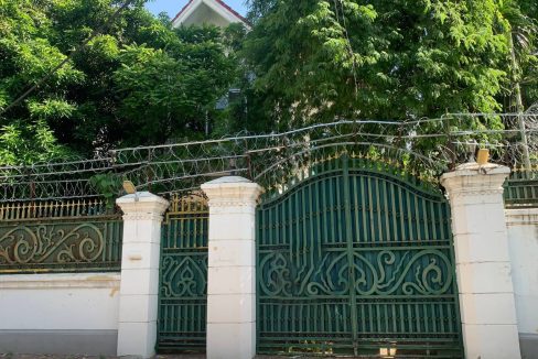 Villa for Rent with Best location in Khan Boeng Keng Kang (3)