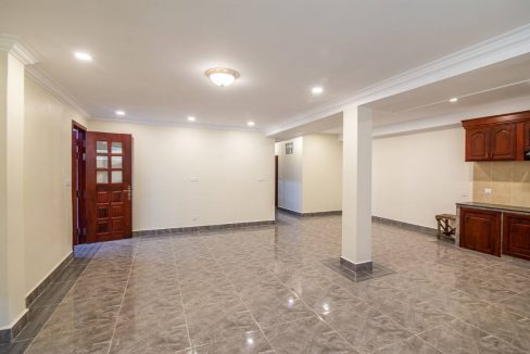 Villa for Rent with Best location in Bkk1 (5)