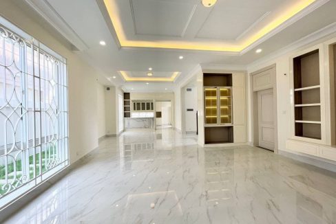 Beautifully Price Villa For Sale In Borey Peng Huoth Boeng Snor On Project Eco Melody (2)