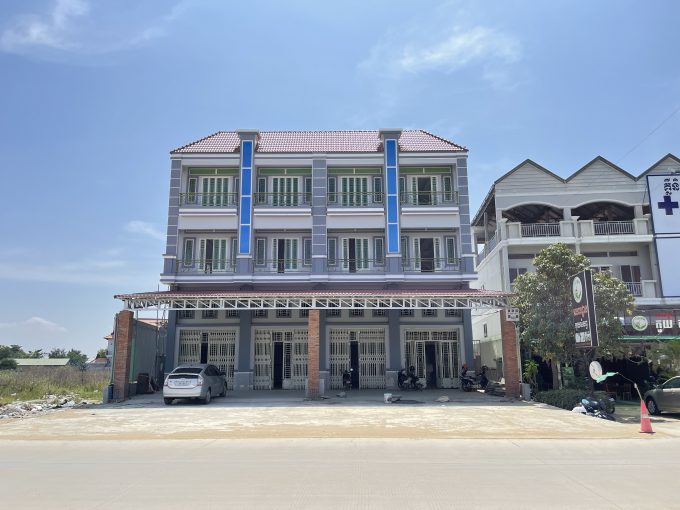 Modern Shophouse for sale in Prek Pnov (1)