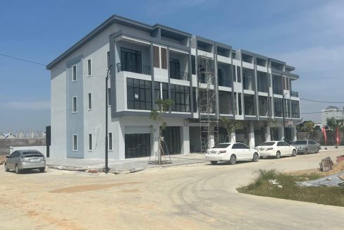 Modern Shophouse for sale in Pur Senchey (6)