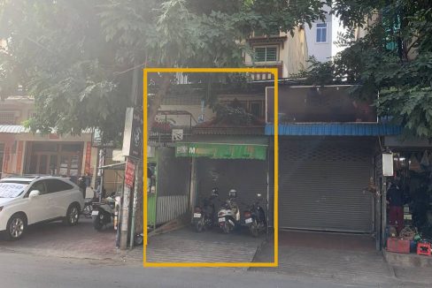 Shophouse for Rent with Good Location nea Tuol Tompong Market (1)
