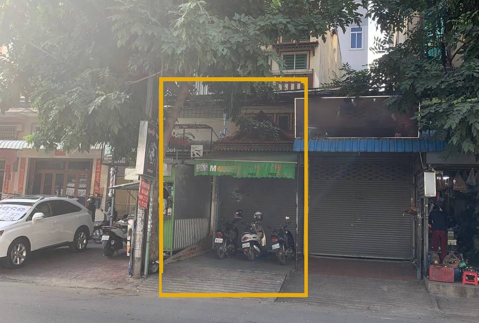 Shophouse for Rent with Good Location nea Tuol Tompong Market (1)