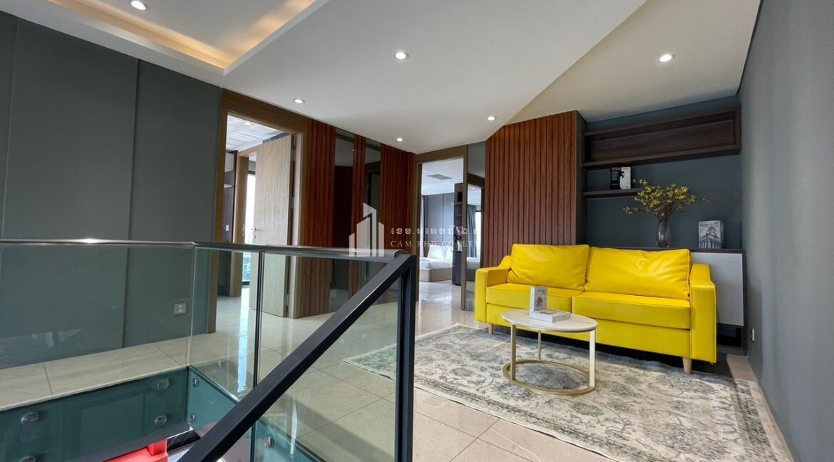 Luxury 3-Bedroom Penthouse for Sale in Phnom Penh 2nd Storey